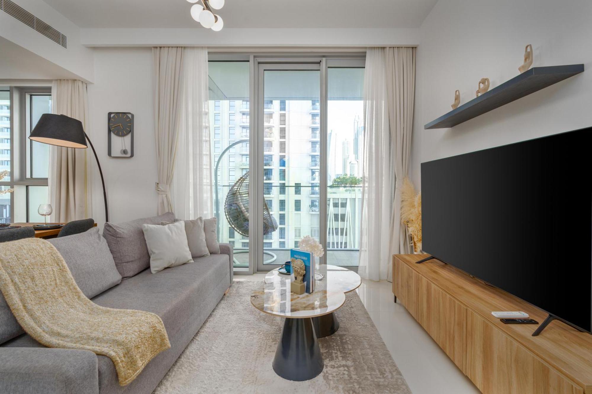 White Sage Sun And 1br At Isle Emaar Beachfront Dubaï