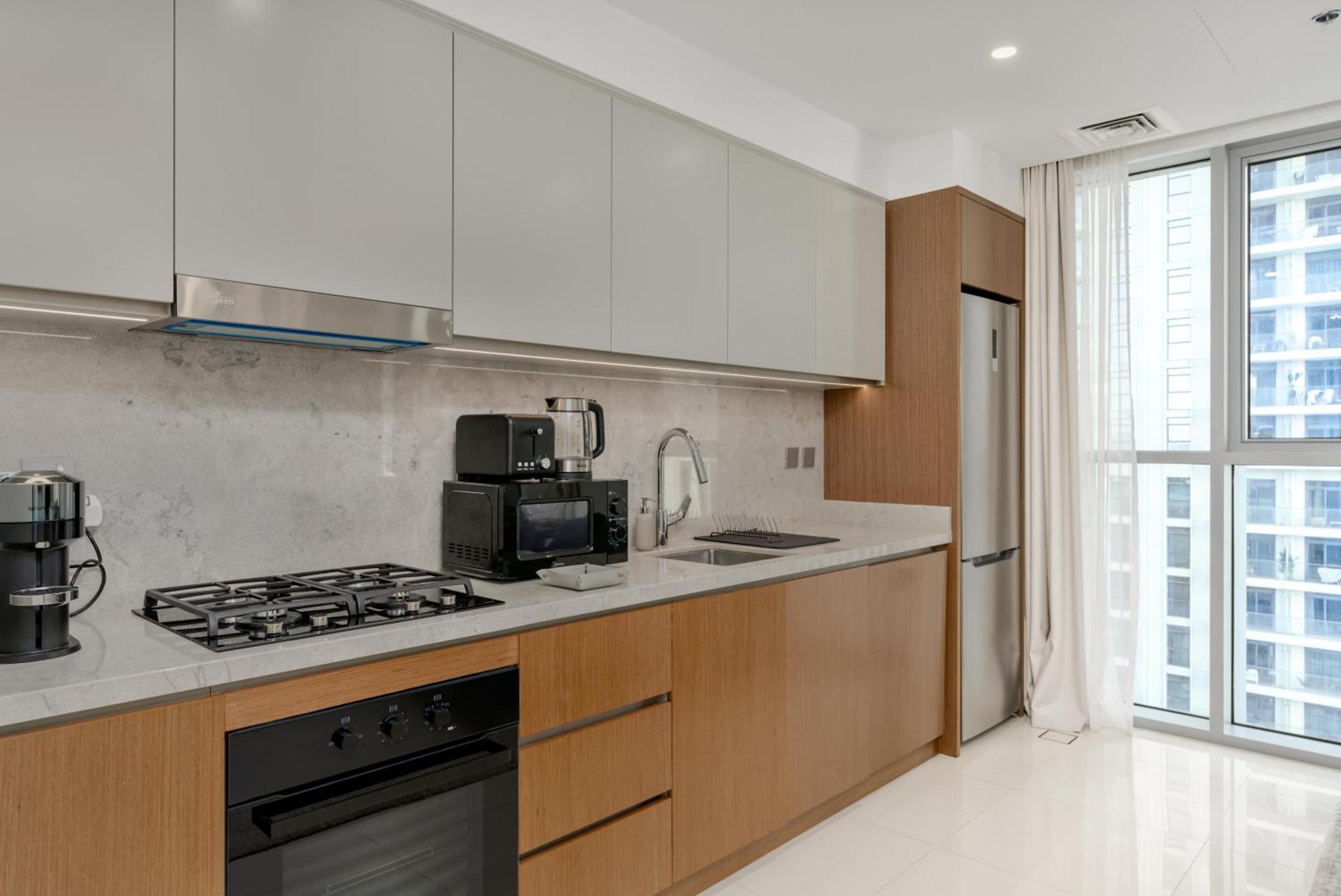 White Sage Sun And 1br At Isle Emaar Beachfront * Dubaï